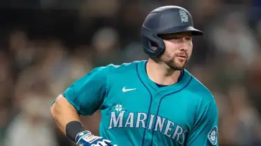 Cal Raleigh establece marca histórica entre receptores superando a Salvador Pérez (+video) Cal Raleigh establece marca histórica entre receptores superando a Salvador Pérez (+video)