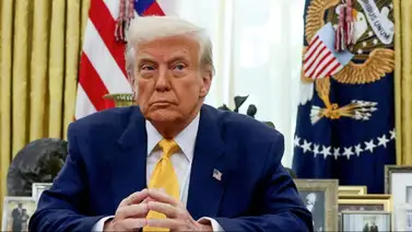 Trump acusa a cadenas NBC y ABC Trump acusa a cadenas NBC y ABC