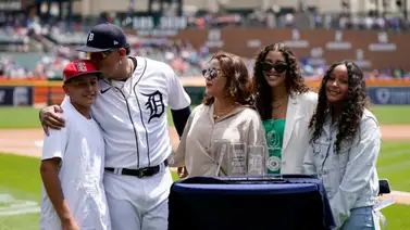 Hijo de Miguel Cabrera cumple 14 añitos y levanta pasiones por su físico  Hijo de Miguel Cabrera cumple 14 añitos y levanta pasiones por su físico