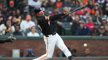 Wilmer Flores no tarda en reactivar su poder para Gigantes de San Francisco (+Video)