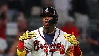 Ronald Acuña Jr. rompe las estadísticas con poderoso batazo (+video)