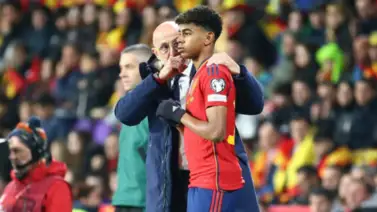 Luis de la Fuente salió en defensa de Lamine Yamal por su nueva celebración al marcar goles (+Video) Luis de la Fuente salió en defensa de Lamine Yamal por su nueva celebración al marcar goles (+Video)