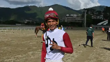 Conoce lo que dice el aprendiz Franklin Velásquez de sus montas en la R33 Conoce lo que dice el aprendiz Franklin Velásquez de sus montas en la R33