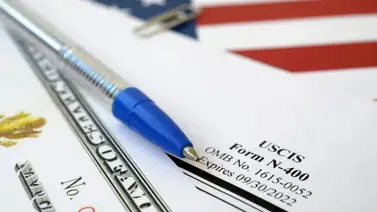 Solicitud de Naturalización N-400 Solicitud de Naturalización N-400