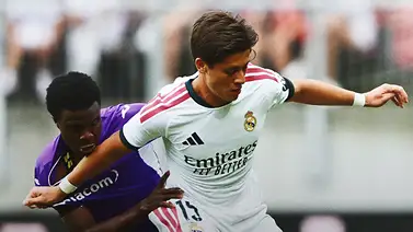 El Real Madrid empata ante Fiorentina en el inicio de la era Mourinho El Real Madrid empata ante Fiorentina en el inicio de la era Mourinho