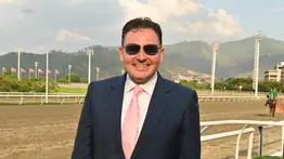 Imparable con paso firme: Riccardo D'Angelo mantiene liderato en la estadística de La Rinconada