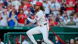 James Wood alcanza los 350 juegos en la MLB y se une a un club histórico de poder y velocidad