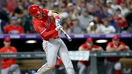 Mike Trout lo vuelve a hacer: llega a 20 jonrones y empata a esta leyenda latina