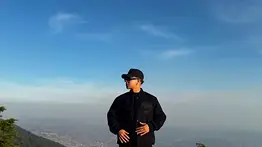 Cantante venezolano vive el terremoto en Colombia tras sufrir el doblete en Venezuela