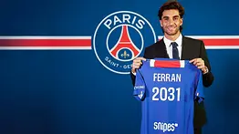 El PSG hace oficial el fichaje de Ferran Torres y el español ya entrena con el equipo francés
