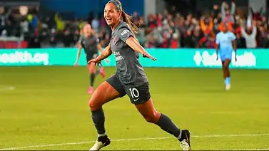 Deyna Castellanos se estrena en la NWSL con un auténtico golazo Deyna Castellanos se estrena en la NWSL con un auténtico golazo