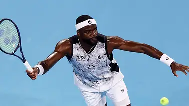 Tiafoe se impone en un disputado duelo estadounidense y saca billete a octavos en Cincinnati Tiafoe se impone en un disputado duelo estadounidense y saca billete a octavos en Cincinnati
