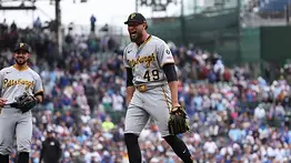 Yohan Ramírez firma el salvamento más insólito en la historia de las Grandes Ligas