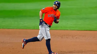 MLB: José Altuve recupera la memoria con un agosto espectacular MLB: José Altuve recupera la memoria con un agosto espectacular