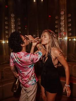 Las fotos de Karol G y Brunos Mars que encendieron las redes sociales