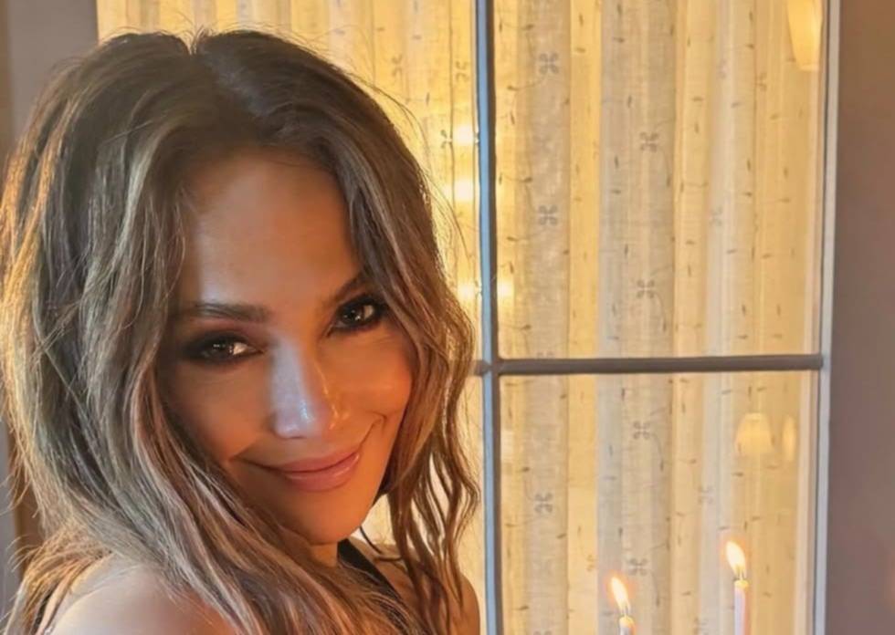 Jennifer López revela nombre de los actores con los que se habría acostado