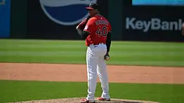 Carlos Hernández está de regreso: Cleveland le abre nuevamente las puertas de la MLB