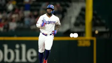 MLB: Adolis García encaminado a convertirse en el primer latino en conseguir esta cifra MLB: Adolis García encaminado a convertirse en el primer latino en conseguir esta cifra