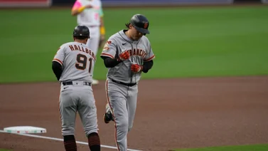 MLB: ¡Añejado y fuerte! Wilmer Flores establece marca personal en esta estadística (+Números)