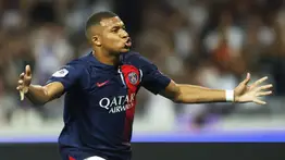 Mbappé mantiene cuentas claras con el PSG