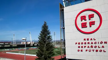 La Real Federación Española de Fútbol pide disculpas al mundo del fútbol por todo el "Caso Rubiales" La Real Federación Española de Fútbol pide disculpas al mundo del fútbol por todo el "Caso Rubiales"