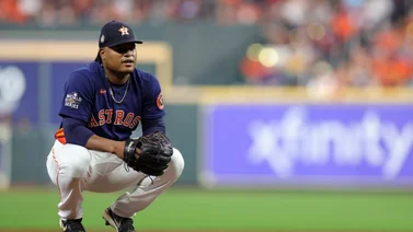 Framber Valdez ha perdido en sus dos aperturas ante Texas.