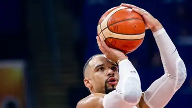 Copa Mundial de Baloncesto: El 'regalito' de Dillon Brooks al público filipino (+ Video) Copa Mundial de Baloncesto: El 'regalito' de Dillon Brooks al público filipino (+ Video)