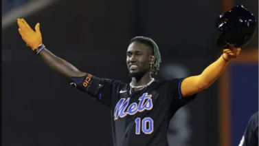 MLB: Dominicano Ronny Mauricio se une a selecta lista de bateadores de los Mets 