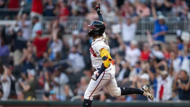 MLB: ¡Es la Bestia! Ronald Acuña suena estos grandes tablazos contra los Cardenales (+Videos)