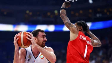 Copa Mundial de Baloncesto: La quirúrgica asistencia de Nikola Milutinov contra Canadá (+ Video)