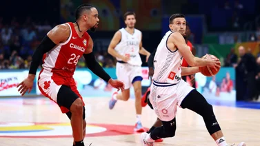 Copa Mundial de Baloncesto: ¡Sin pistola ni navaja! Mira el robo de Aleksa Avramovic a Shai Gilgeous-Alexander (+ Video)