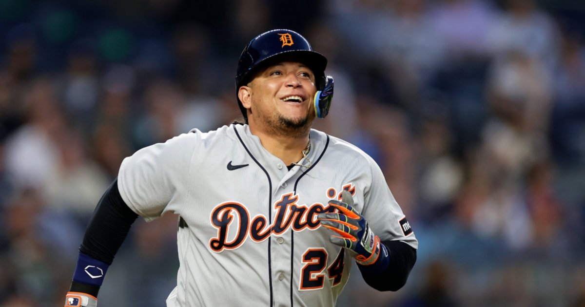 Miguel Cabrera nominated for Roberto Clemente Award for 2023 season (+ details)