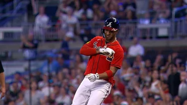 MLB: Mira el curioso hecho que le sucedió al boricua Eddie Rosario tras pegar un jonrón (+Video)
