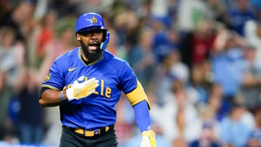 MLB: Mira la reacción de Teoscar Hernández al primer hit de Ronny Mauricio (+Vídeo)