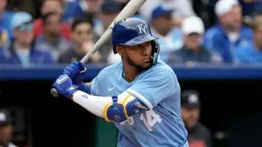 Edward Olivares redondea su cuenta de jonrones con este estacazo (+Video) Edward Olivares redondea su cuenta de jonrones con este estacazo (+Video)