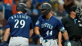MLB: Julio Rodríguez la pega del techo para un jonrón particular en Tropicana Field (+Video)