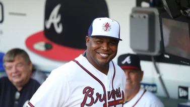 MLB: ¡Leyenda! Andruw Jones recibe merecido homenaje por parte de Bravos