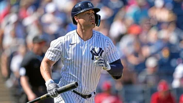 MLB: ¡Poder oportuno! Giancarlo Stanton dispara jonrón para empatar la partida ante los Cerveceros en extrainning (+Video)