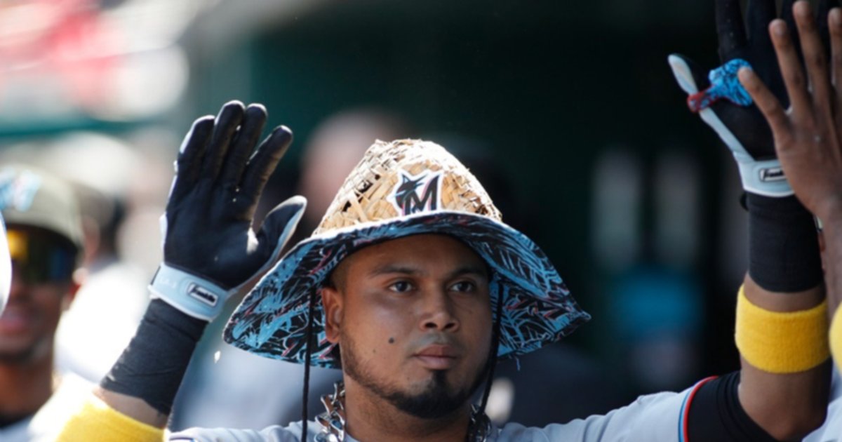 The watering can is powered! Luis Arráez starts game like this for Marlins (+Video)