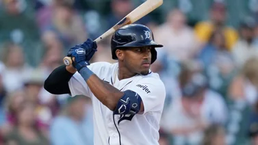 MLB: Cubano Andy Ibañez demuestra poder en Detroit (+Vídeo)