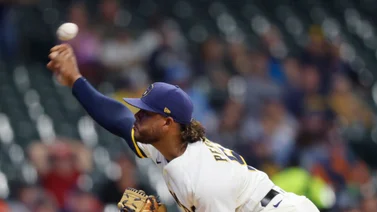 Peralta ponchó a 9 ante los Marlins.