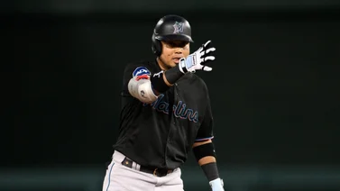 MLB: Luis Arráez abre la regadera temprano y conecta poderoso batazo (+Video)