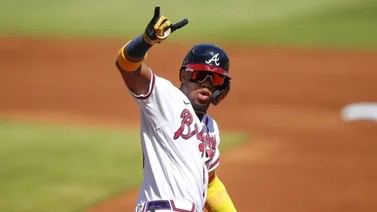 MLB: Conoce la lista de venezolanos a la cual entra Ronald Acuña Jr. gracias a sus imparables (+Video)