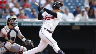 MLB: Andrés Giménez muestra todo su poder con este bambinazo (+Video)