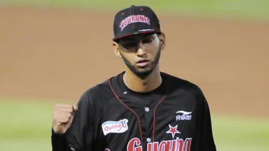 LVBP: Tiburones cambia a un lanzador del Clásico Mundial por un "jugador desconocido" (+Detalles)