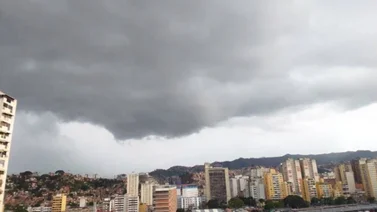 INAMEH: Formación de nubosidad origina lluvias y descargas eléctricas en estos estados