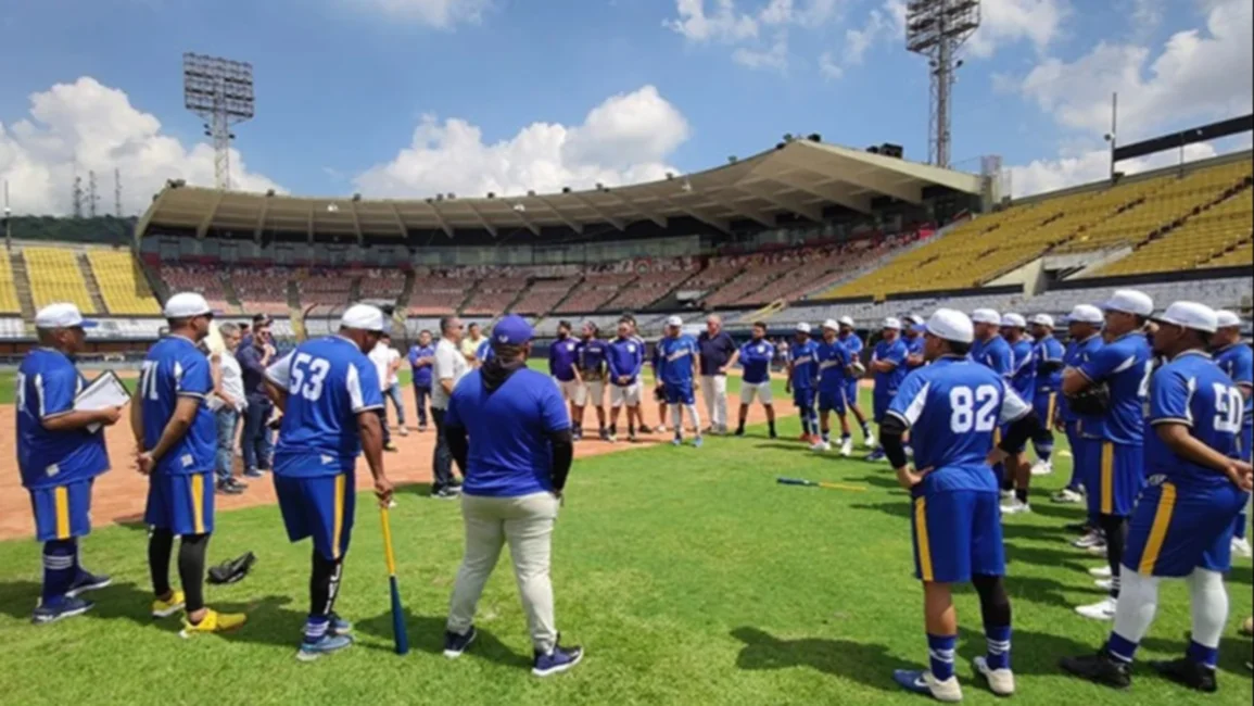 Valencia, Carabobo, Venezuela. 30th Oct, 2022. October 30, 2022. The  current champions, Navegantes del Magallanes, received the ardenales de  Lara, at the Jose Bernardo Perez stadium for the opening match of the