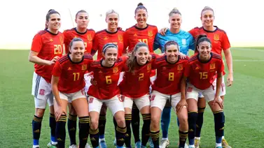 Jugadoras de la selección femenina de España se unen a la concentración previo al arranque de la Nations League (+Detalles) Jugadoras de la selección femenina de España se unen a la concentración previo al arranque de la Nations League (+Detalles)
