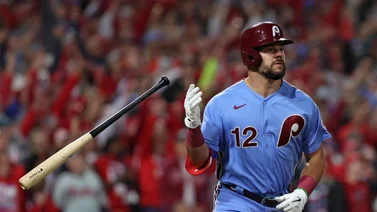 MLB: Kyle Schwarber con importante marca de franquicia Phillies
