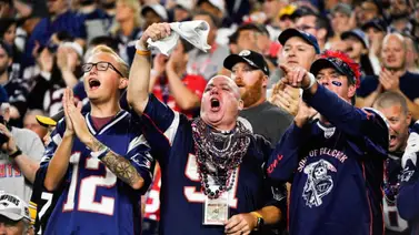NFL: Fanático de los Patriots perdió la vida tras recibir un puñetazo en la cara de un aficionado de Miami NFL: Fanático de los Patriots perdió la vida tras recibir un puñetazo en la cara de un aficionado de Miami